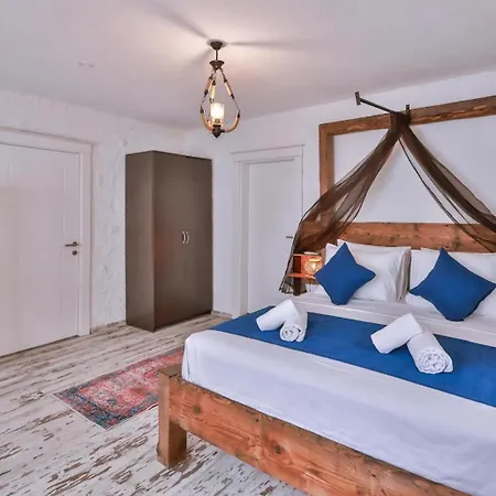 Aparthotel Livan Deluxe *